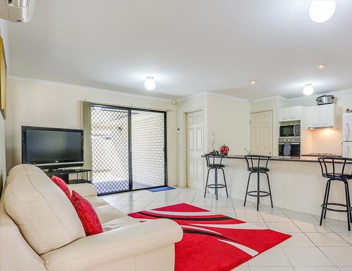 Photo - 26 Aberfoyle Drive, Deception Bay QLD 4508 - Image 3