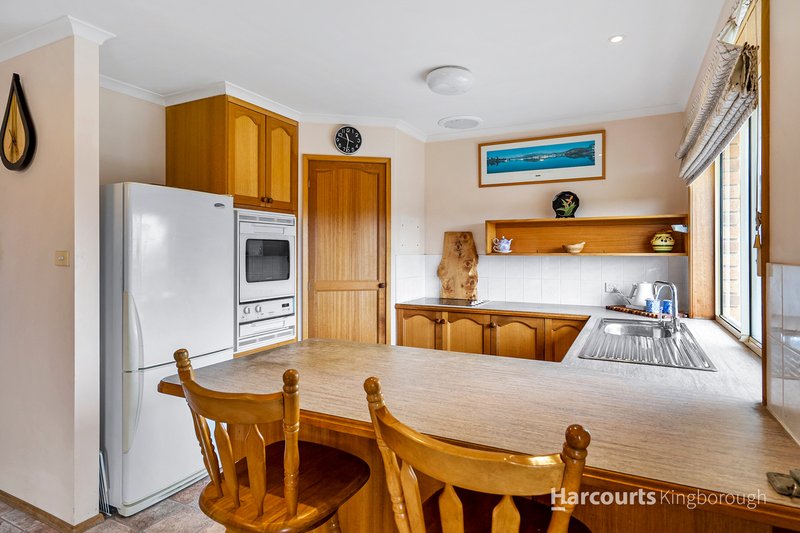 Photo - 26 Adelong Drive, Kingston TAS 7050 - Image 11