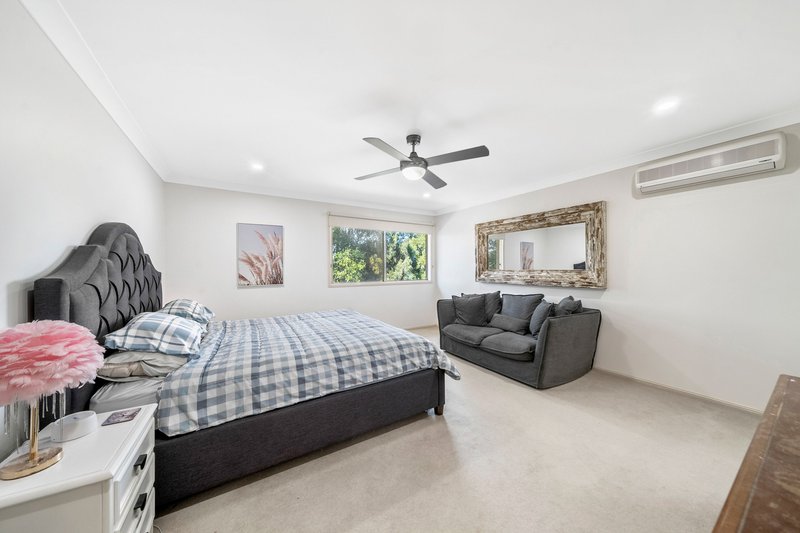 Photo - 26 Alberic Court, Eatons Hill QLD 4037 - Image 9