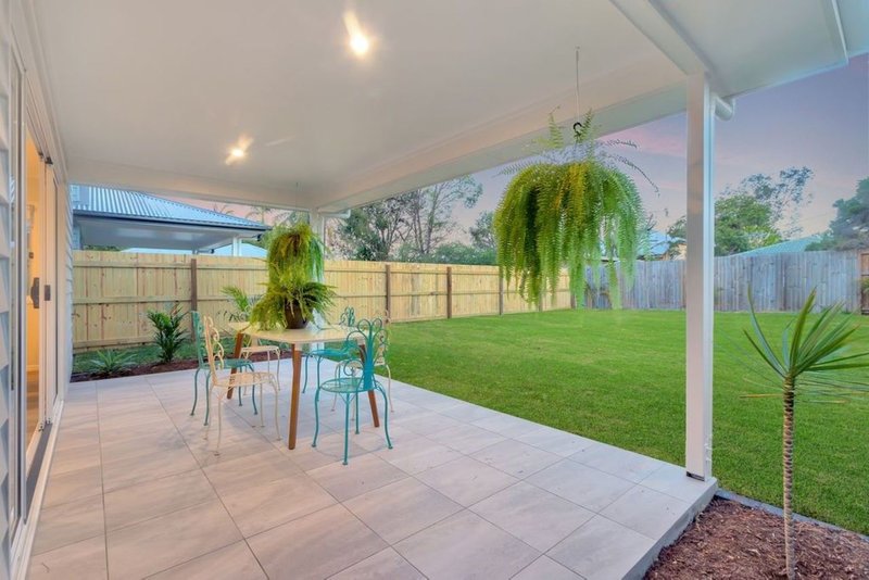 Photo - 26 Alexander Road, Oxley QLD 4075 - Image 6