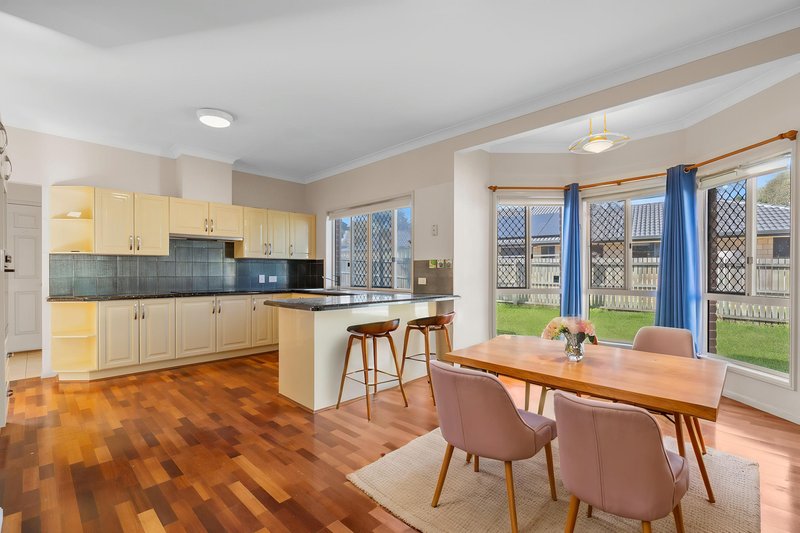 Photo - 26 Alexandra Close, Flinders View QLD 4305 - Image 2