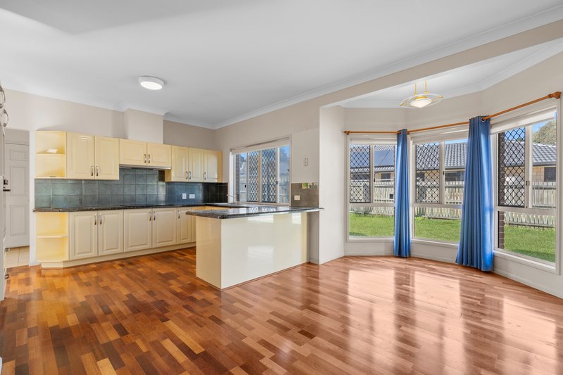 Photo - 26 Alexandra Close, Flinders View QLD 4305 - Image 6