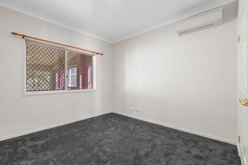 Photo - 26 Alexandra Close, Flinders View QLD 4305 - Image 11