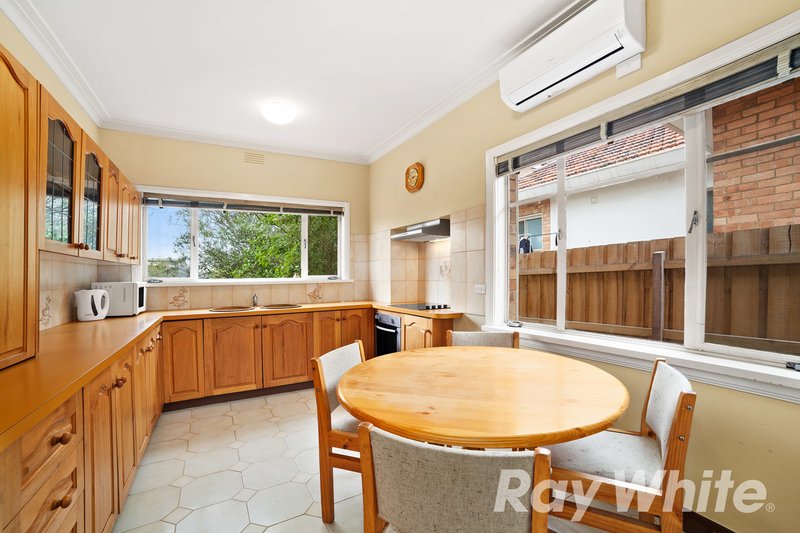 Photo - 26 Andrews Street, Burwood VIC 3125 - Image 2