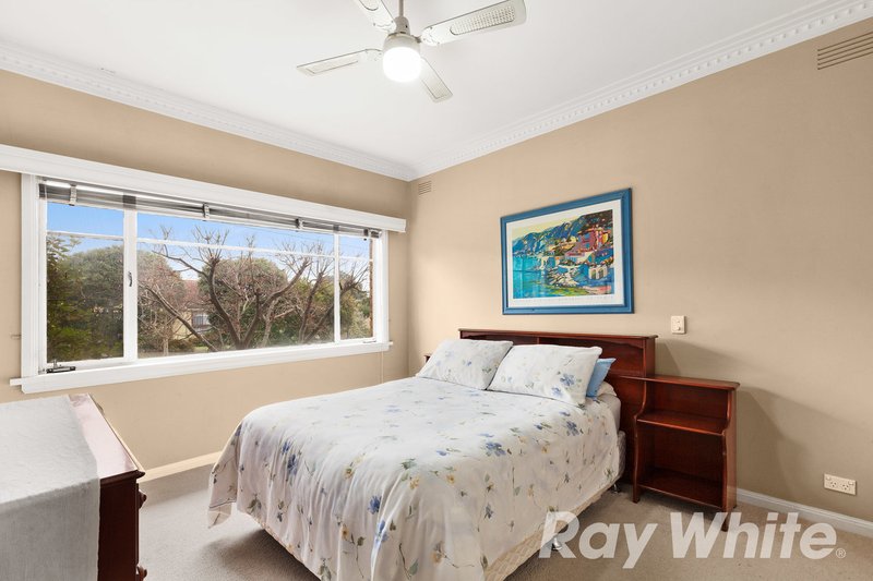 Photo - 26 Andrews Street, Burwood VIC 3125 - Image 4