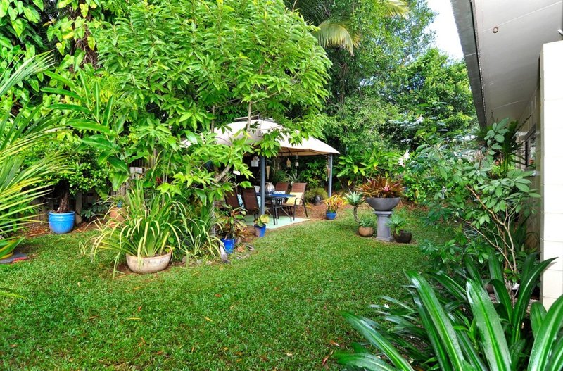 Photo - 2/6 Anivas Close, Freshwater QLD 4870 - Image 13