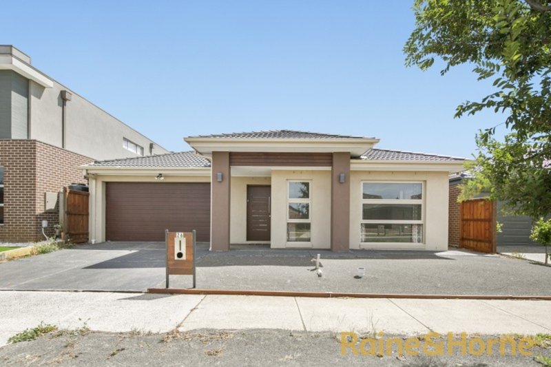 26 Annecy Blvd , Plumpton VIC 3335