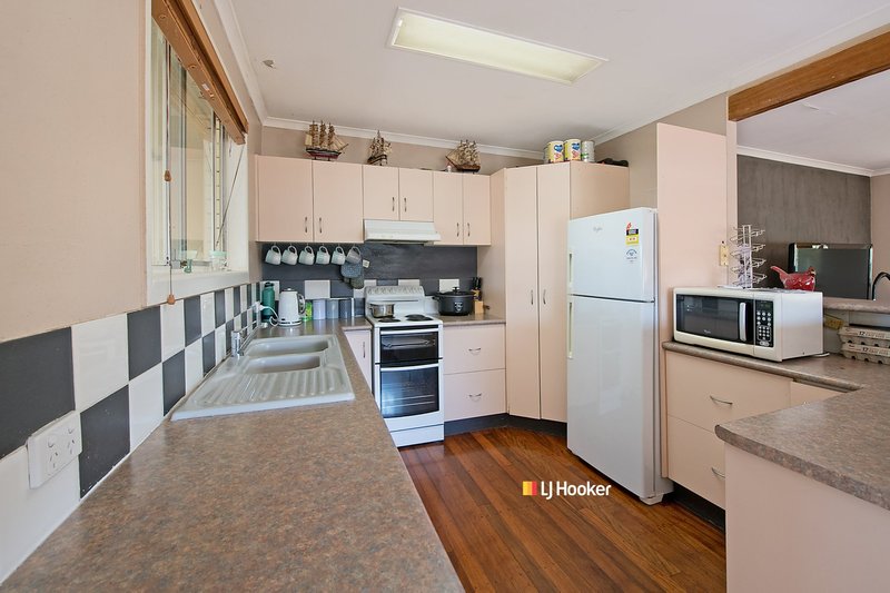 Photo - 26 Arrakune Crescent, Kallangur QLD 4503 - Image 3