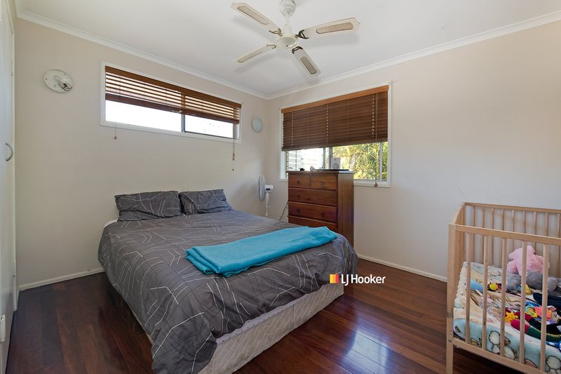 Photo - 26 Arrakune Crescent, Kallangur QLD 4503 - Image 7