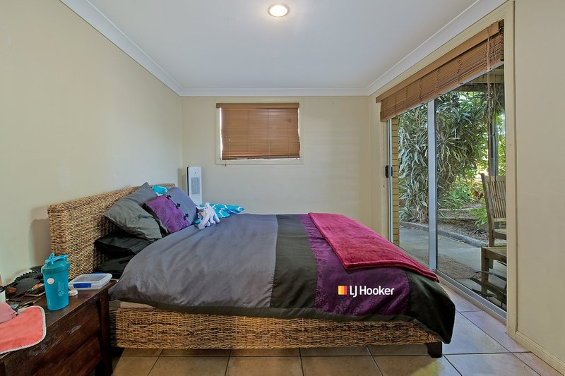 Photo - 26 Arrakune Crescent, Kallangur QLD 4503 - Image 11