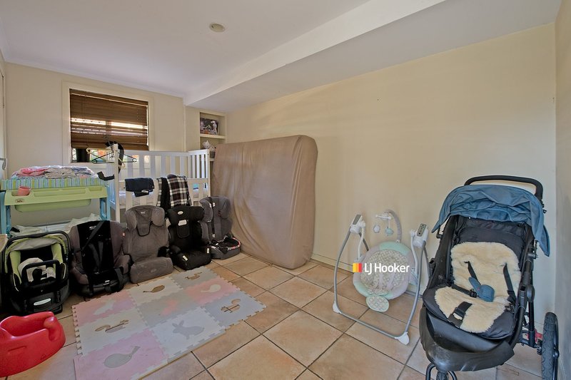 Photo - 26 Arrakune Crescent, Kallangur QLD 4503 - Image 12