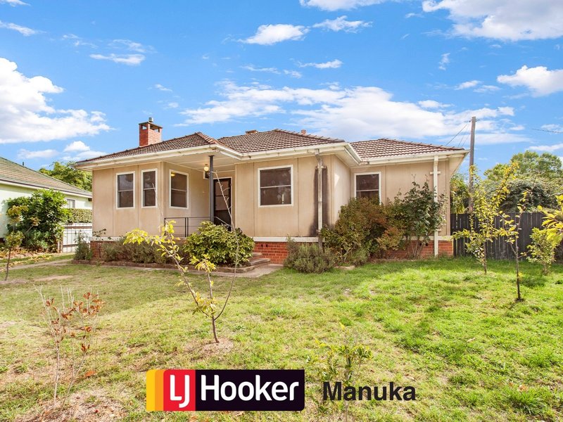 26 Arunta Street, Narrabundah ACT 2604