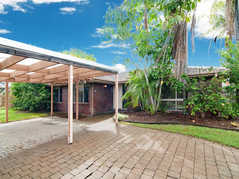 26 Avondale Road, Sinnamon Park QLD 4073