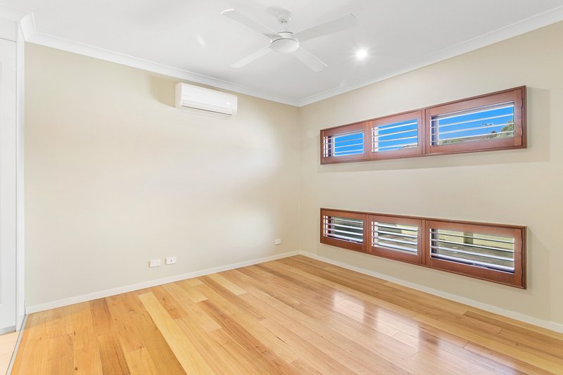 Photo - 26 Ballesteros Street, North Lakes QLD 4509 - Image 5