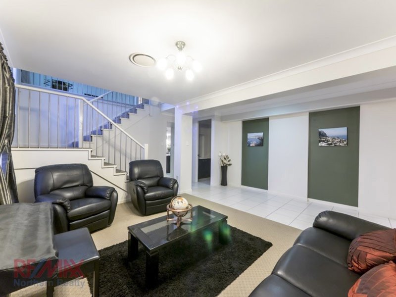 Photo - 26 Ballyalla Cres , Warner QLD 4500 - Image 7