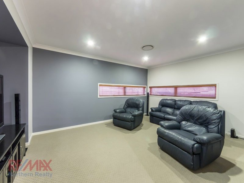 Photo - 26 Ballyalla Cres , Warner QLD 4500 - Image 10