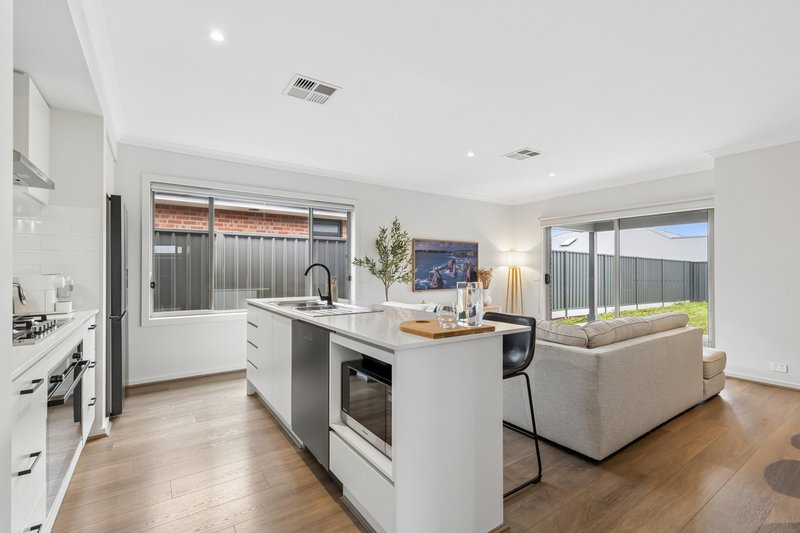 Photo - 26 Bank Street, Nairne SA 5252 - Image 2