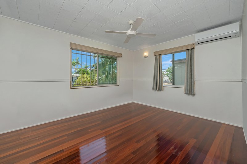 Photo - 26 Barcelona Street, Kirwan QLD 4817 - Image 6