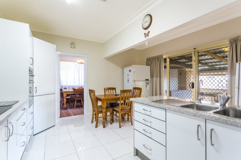 Photo - 26 Barns Avenue, Highbury SA 5089 - Image 5