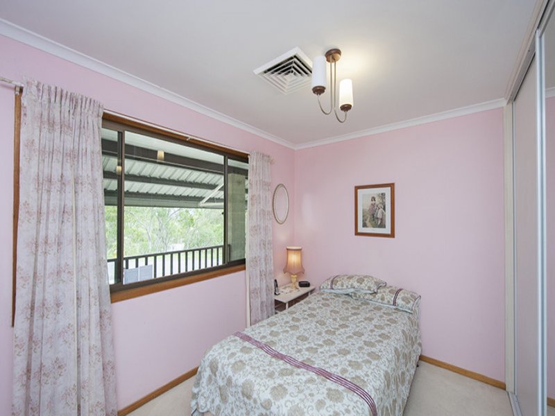 Photo - 26 Barramundi Street, Toolooa QLD 4680 - Image 6