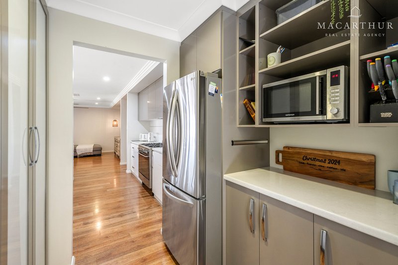 Photo - 26 Barton Avenue, Lloyd NSW 2650 - Image 9