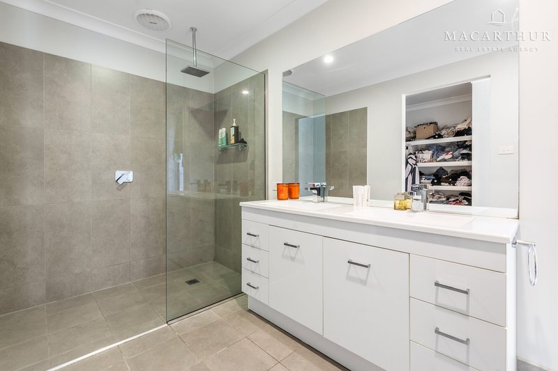 Photo - 26 Barton Avenue, Lloyd NSW 2650 - Image 12