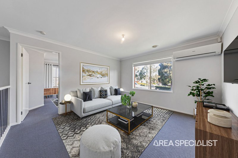 Photo - 26 Barwon Drive, Pakenham VIC 3810 - Image 11