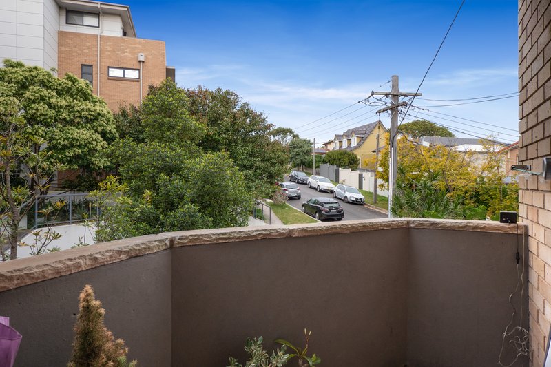 Photo - 2/6 Bay Street, Coogee NSW 2034 - Image 6