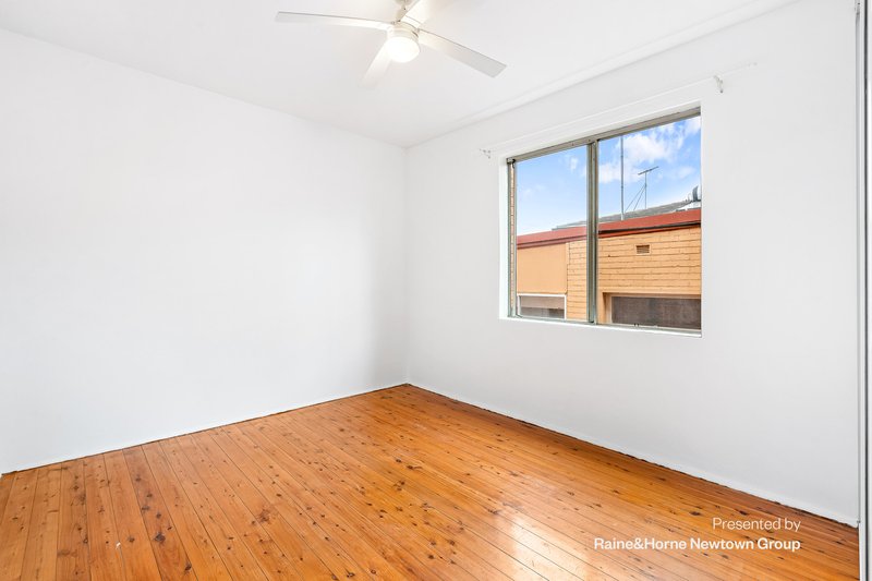 Photo - 2/6 Bayley Street, Marrickville NSW 2204 - Image 4