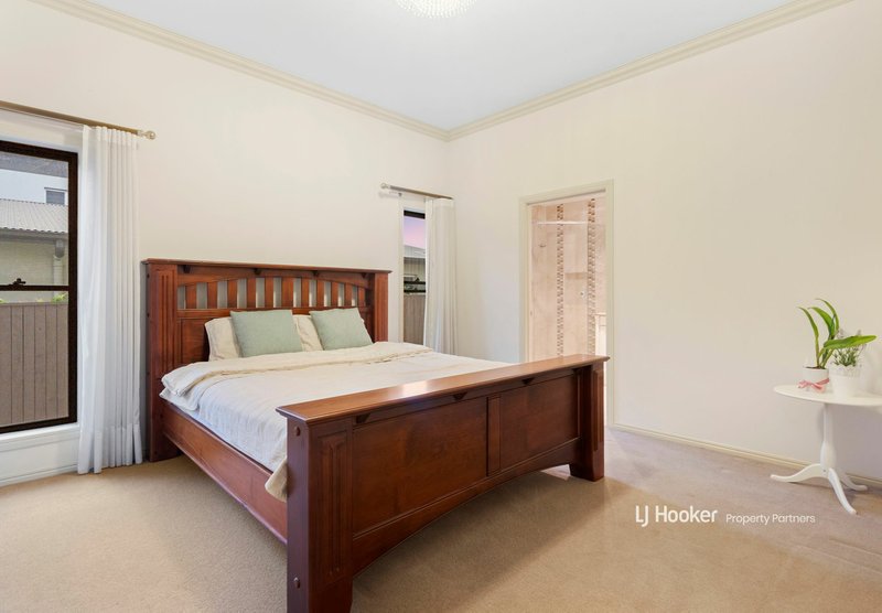 Photo - 26 Beechwood Close, Stretton QLD 4116 - Image 15