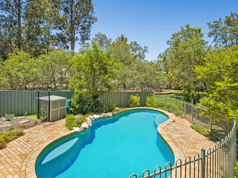 Photo - 26 Bel-Air Court, Ferny Hills QLD 4055 - Image 11