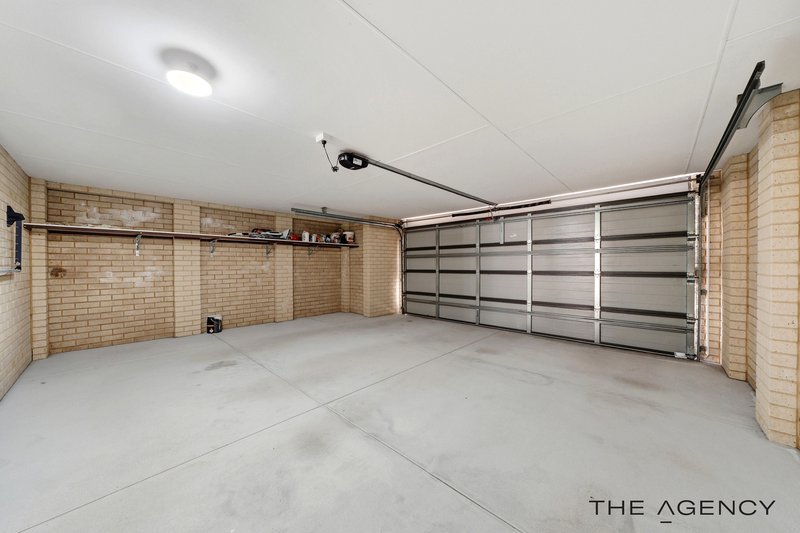 Photo - 26 Belcastro Way, Madeley WA 6065 - Image 20