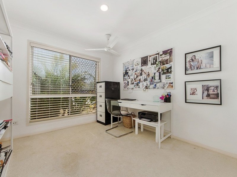 Photo - 2/6 Bella Donna Place, Robina QLD 4226 - Image 11