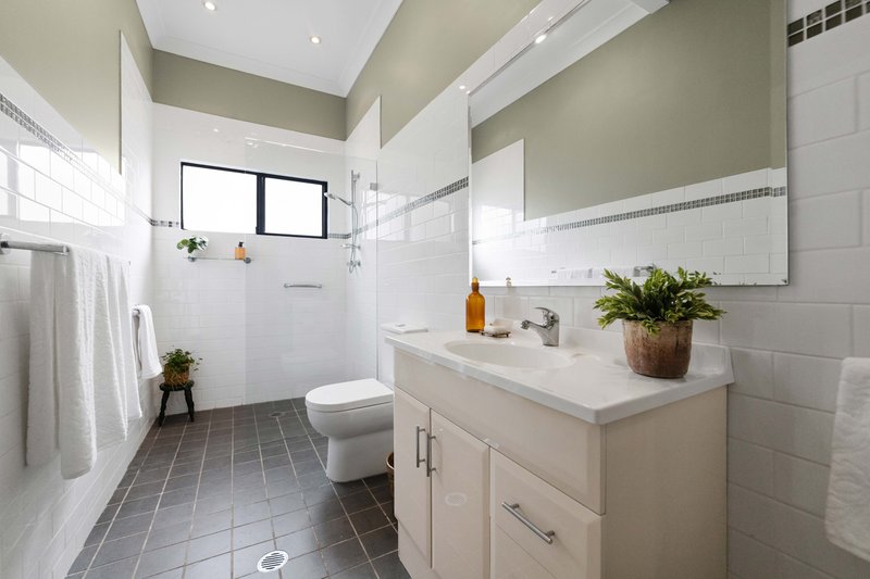 Photo - 26 Bellevue Street, Thornleigh NSW 2120 - Image 9