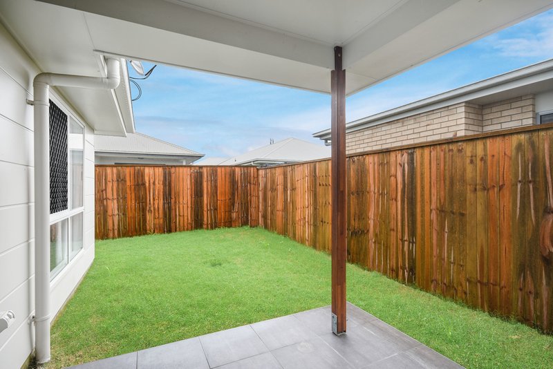 Photo - 26 Bendall Way, Palmview QLD 4553 - Image 10