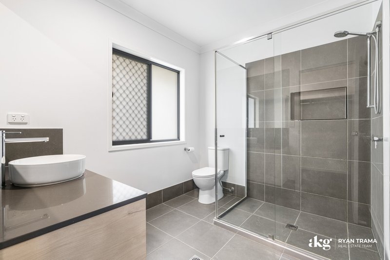 Photo - 26 Birchwood Street, Park Ridge QLD 4125 - Image 9