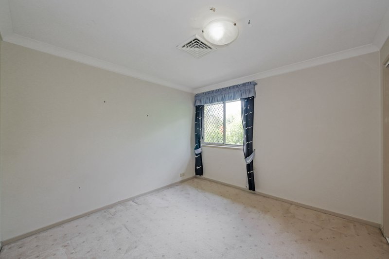 Photo - 26 Blackbutt Place, Brookfield QLD 4069 - Image 10