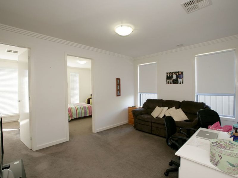 Photo - 26 Bogong Crescent, Tatton NSW 2650 - Image 13