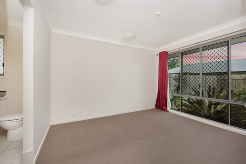 Photo - 26 Bolwarra Court, Beerwah QLD 4519 - Image 5