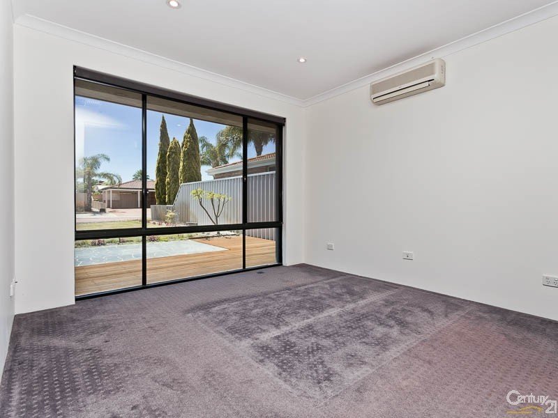 Photo - 26 Bonanza Court, Huntingdale WA 6110 - Image 7