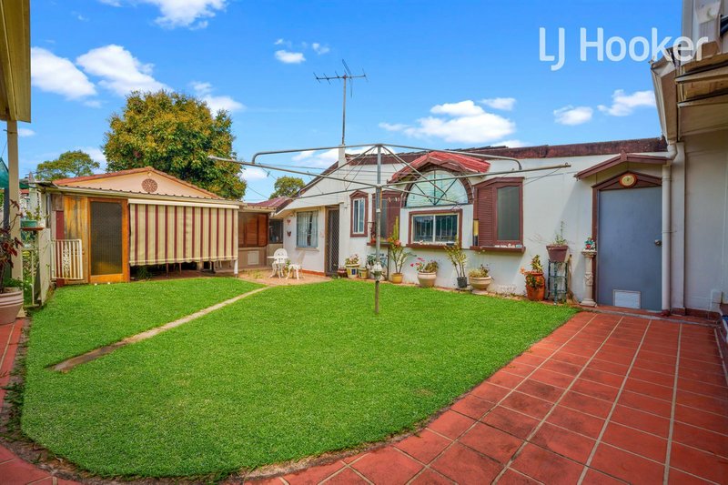 Photo - 26 Booyong St , Cabramatta NSW 2166 - Image 10