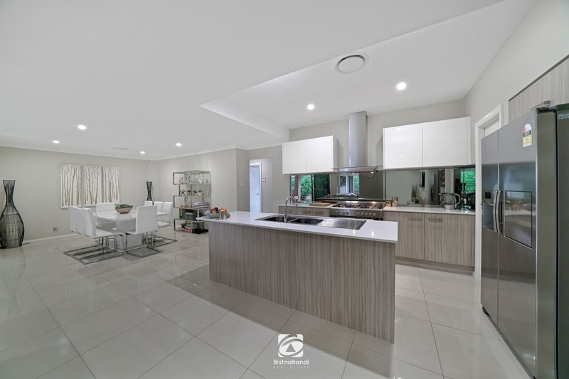 Photo - 26 Bourne Ridge, Oran Park NSW 2570 - Image 7