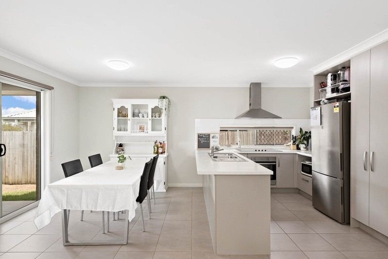 Photo - 26 Bramble Street, Griffin QLD 4503 - Image 2