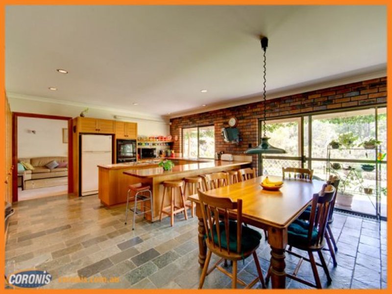 Photo - 26 Branch Creek Road, Clear Mountain QLD 4500 - Image 3