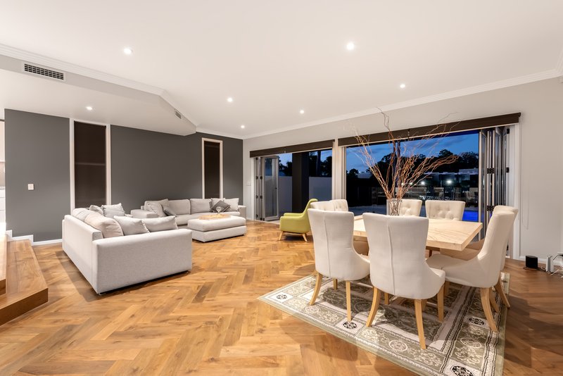 Photo - 26 Brindabella Close, Coomera Waters QLD 4209 - Image 9