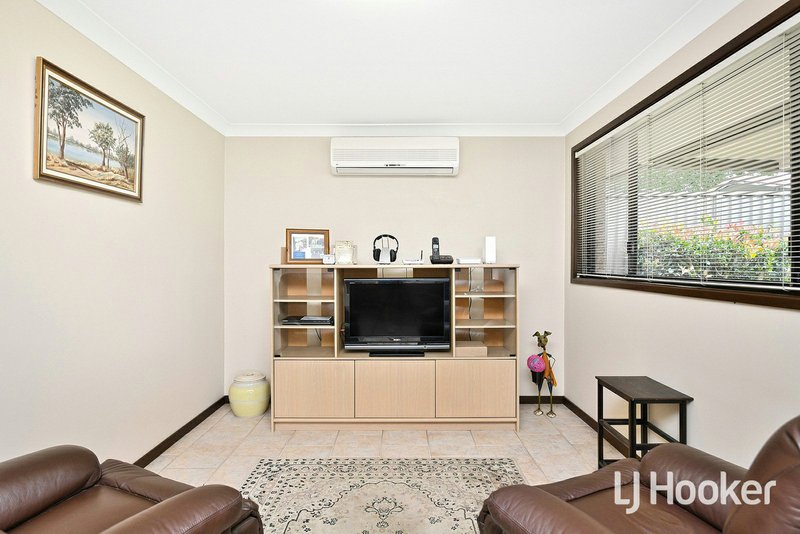 Photo - 26 Broad Street, Bass Hill NSW 2197 - Image 6