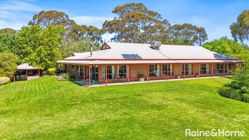 26 Broadbent Road, Paris Creek SA 5201