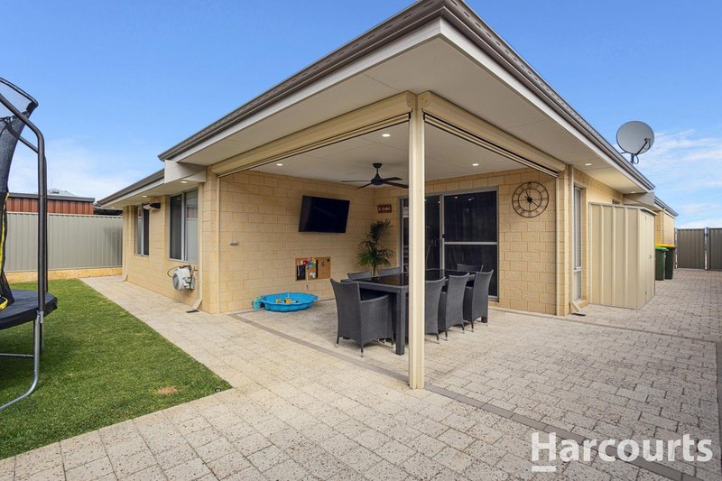 Photo - 26 Broadside Avenue, Eglinton WA 6034 - Image 15