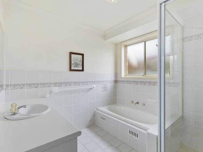 Photo - 26 Broonarra Street, The Entrance NSW 2261 - Image 10