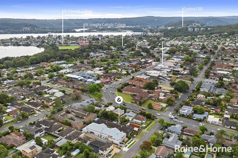 Photo - 2/6 Brougham Street, East Gosford NSW 2250 - Image 13